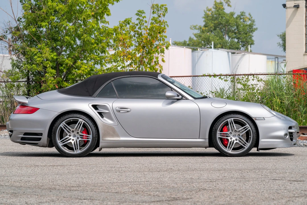 2009 Porsche 997 Turbo - Image 29 of 31