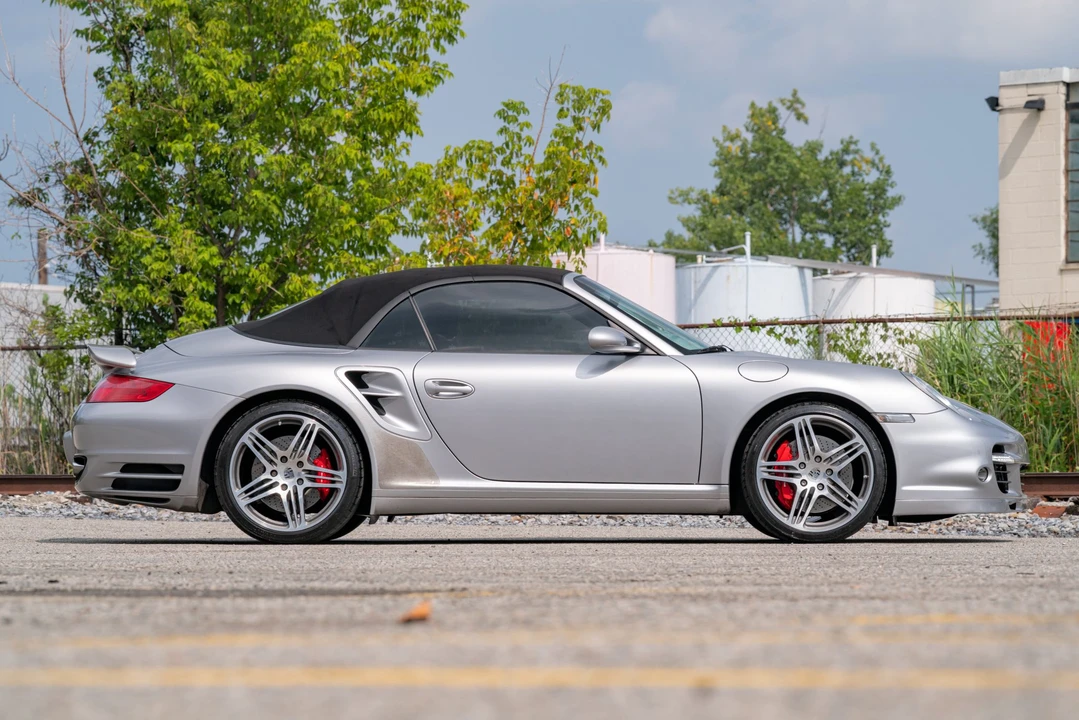 2009 Porsche 997 Turbo - Image 28 of 31