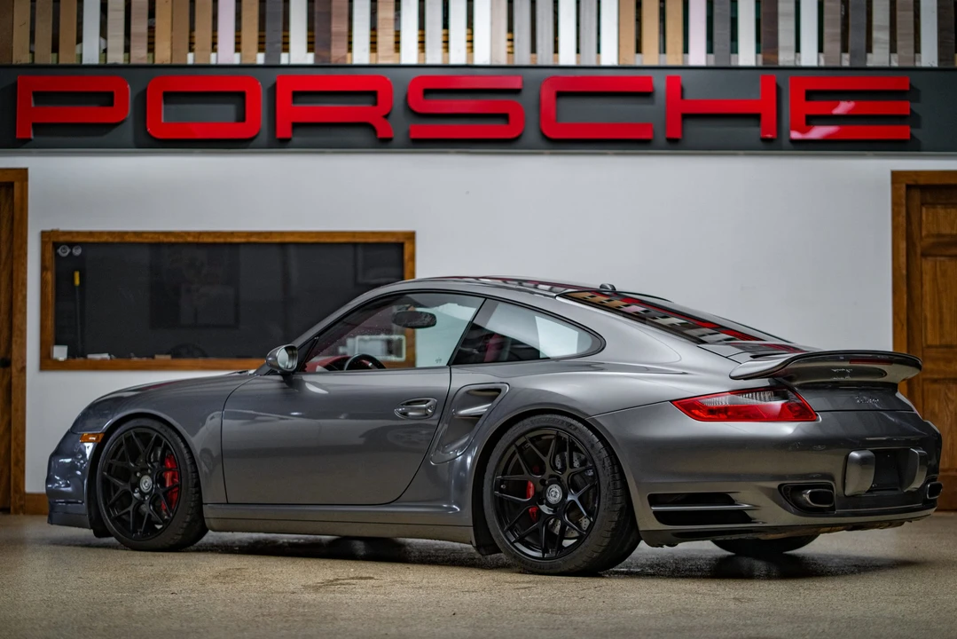 2009 Porsche 997 Turbo - Image 30 of 31