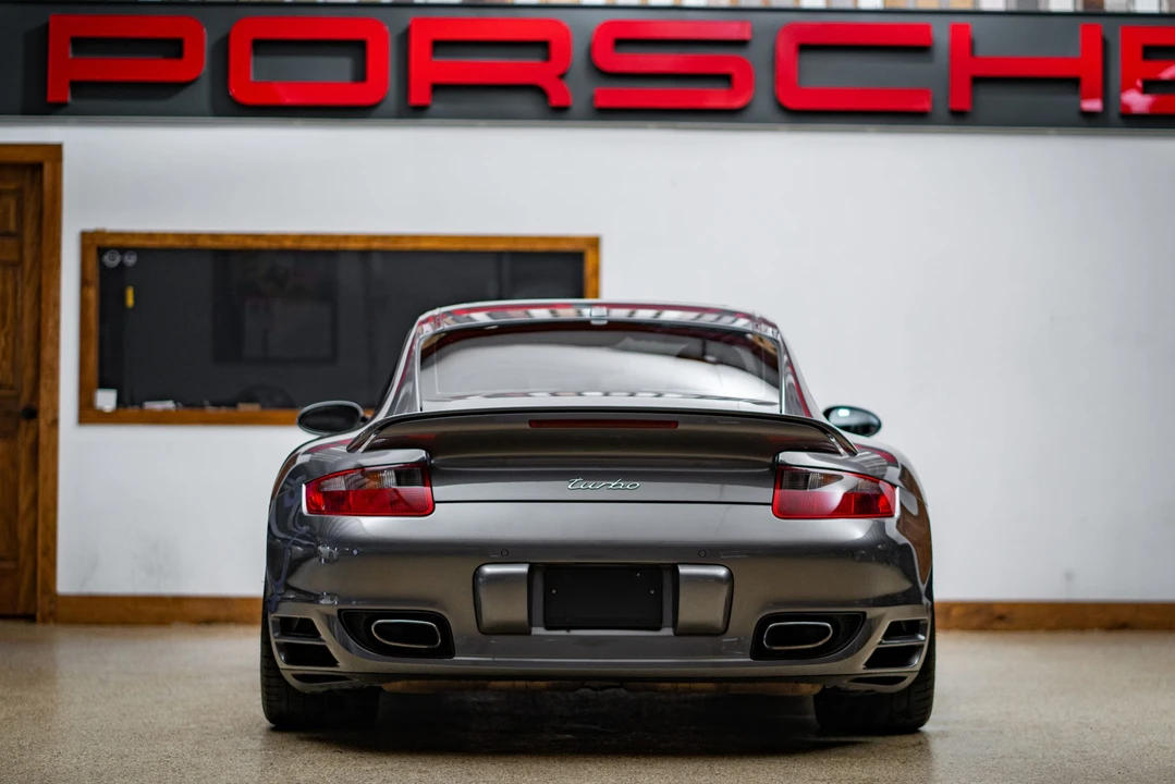 2009 Porsche 997 Turbo - Image 28 of 31