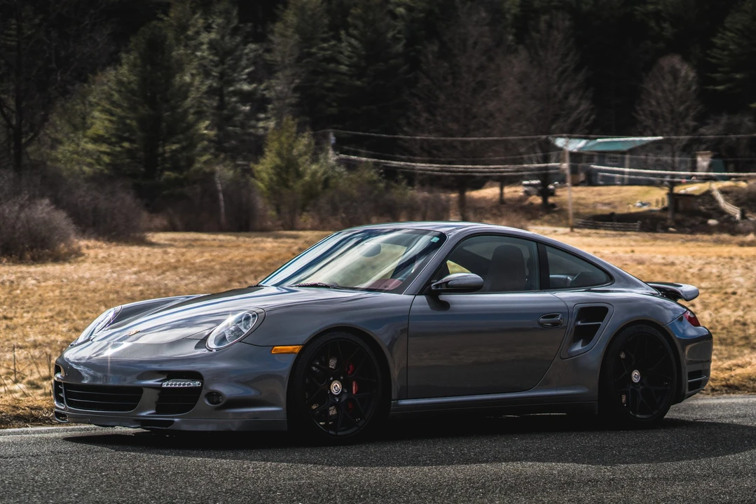2009 Porsche 997 Turbo - Image 2 of 31