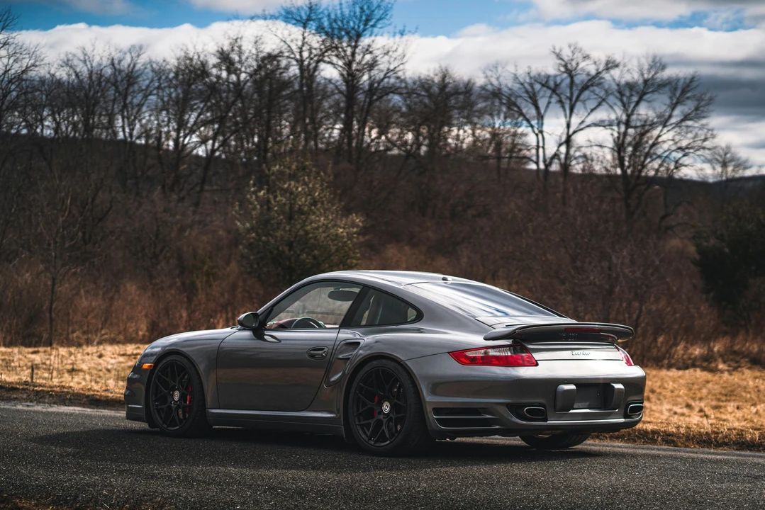 2009 Porsche 997 Turbo - Image 18 of 31