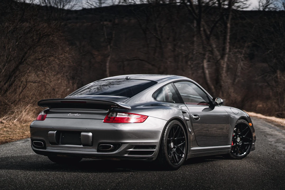 2009 Porsche 997 Turbo - Image 14 of 31
