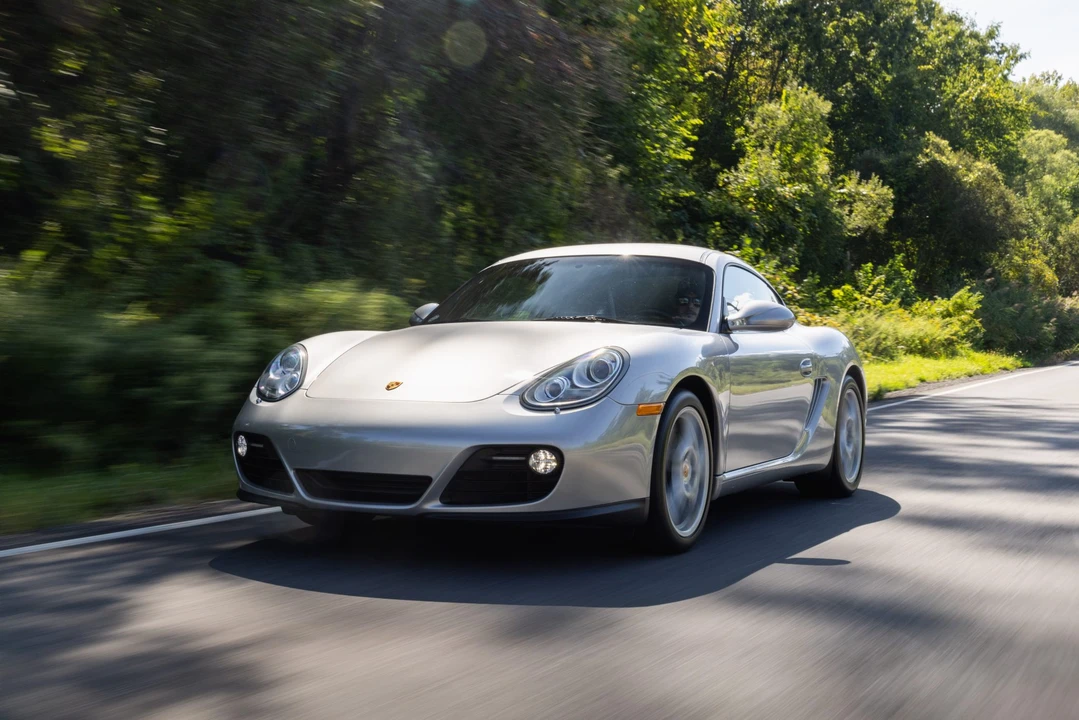2009 Porsche 987 Cayman - Image 2 of 31