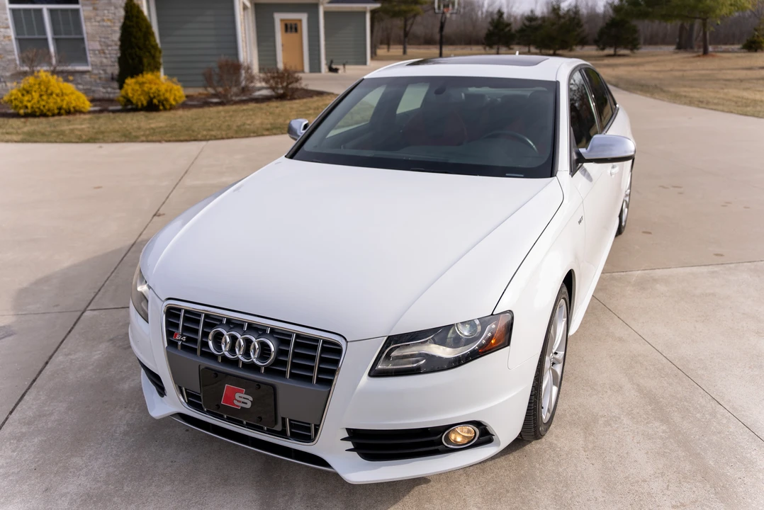 2010 Audi B8 S4 - Image 2 of 31