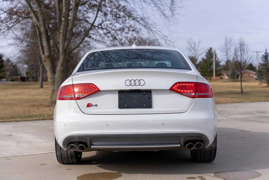 2010 Audi B8 S4 - Image 16 of 31