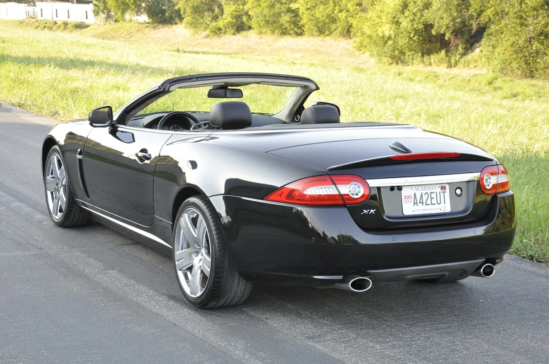 2010 Jaguar X150 XK - Image 16 of 31