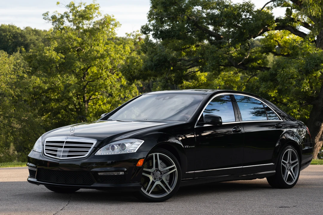 2010 Mercedes-Benz W221 S-Class - Image 2 of 31