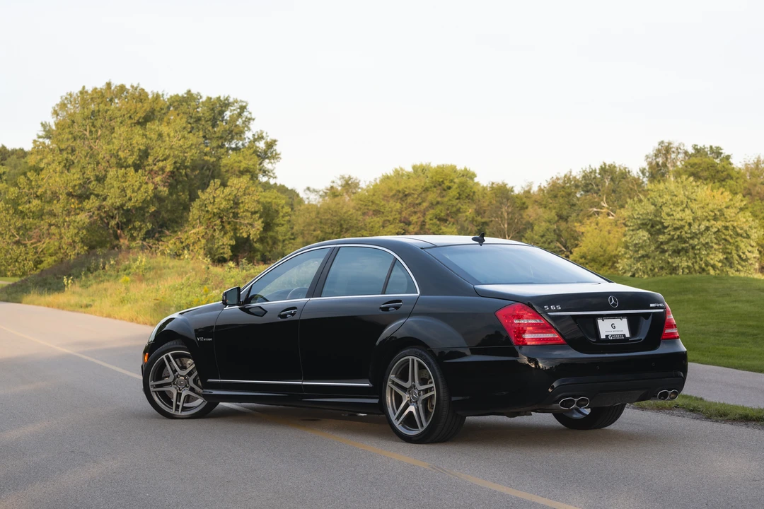 2010 Mercedes-Benz W221 S-Class - Image 8 of 31