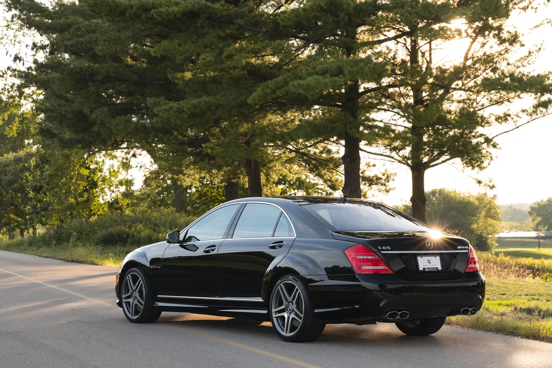 2010 Mercedes-Benz W221 S-Class - Image 9 of 31