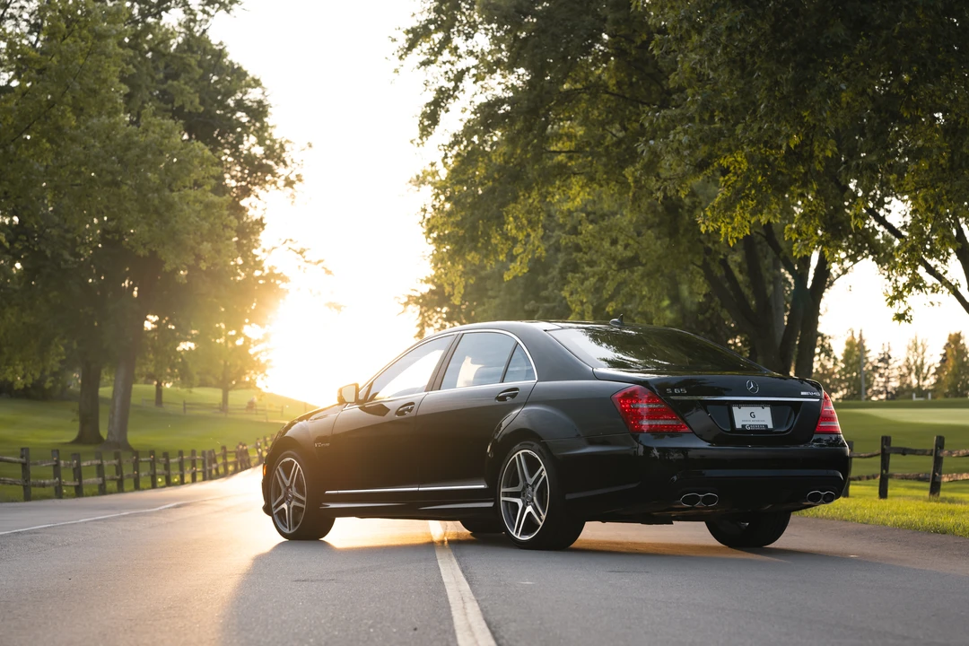 2010 Mercedes-Benz W221 S-Class - Image 12 of 31
