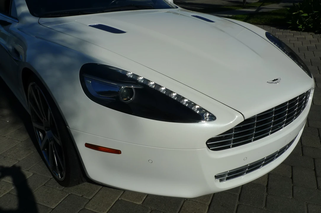 2011 Aston Martin Rapide - Image 16 of 31