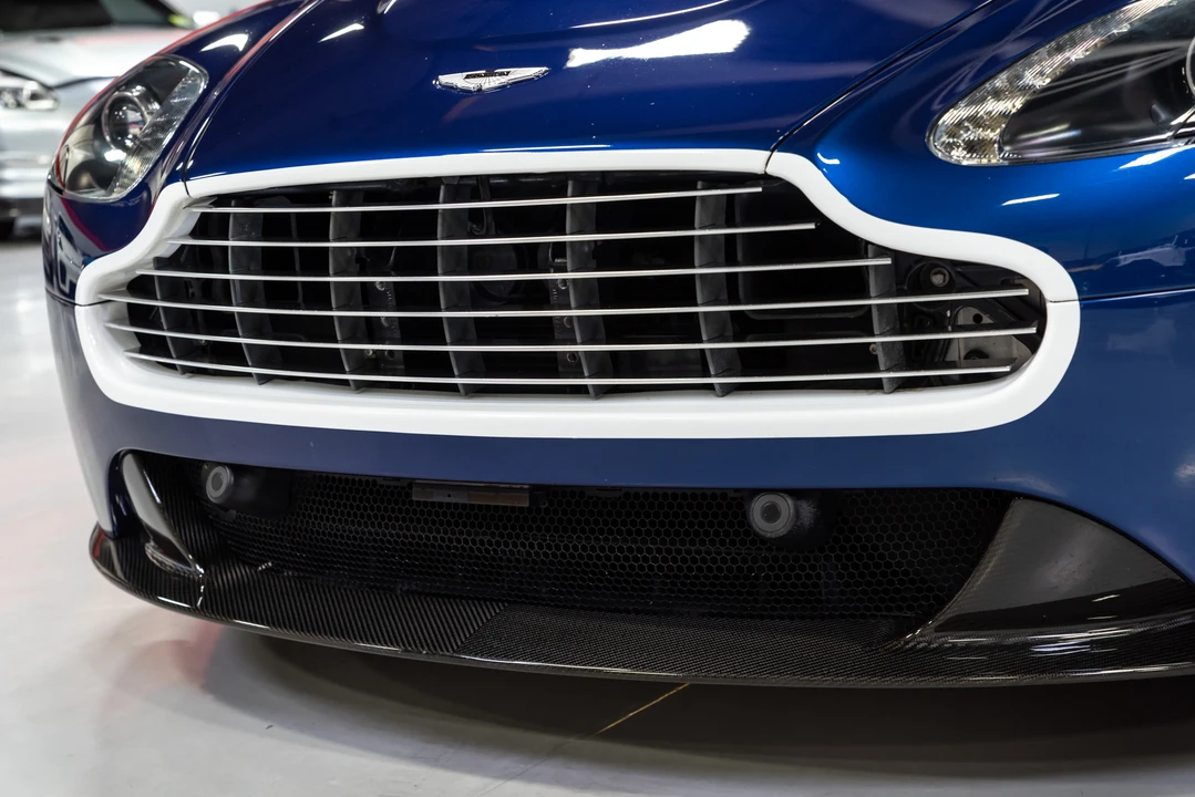 2011 Aston Martin V12 Vantage (2010-2018) - Image 24 of 31