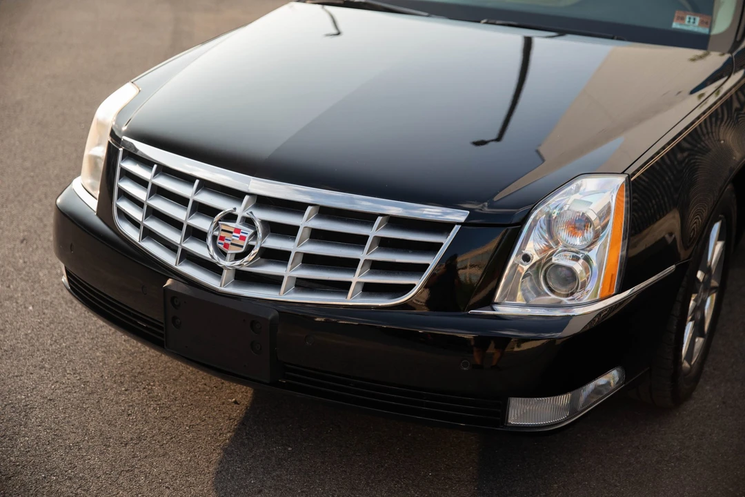2011 Cadillac DTS - Image 26 of 31