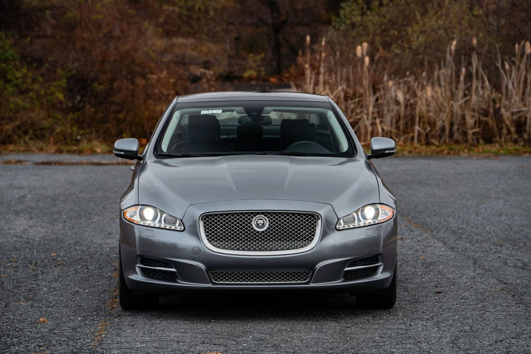 2011 Jaguar X351 XJ - Image 15 of 31