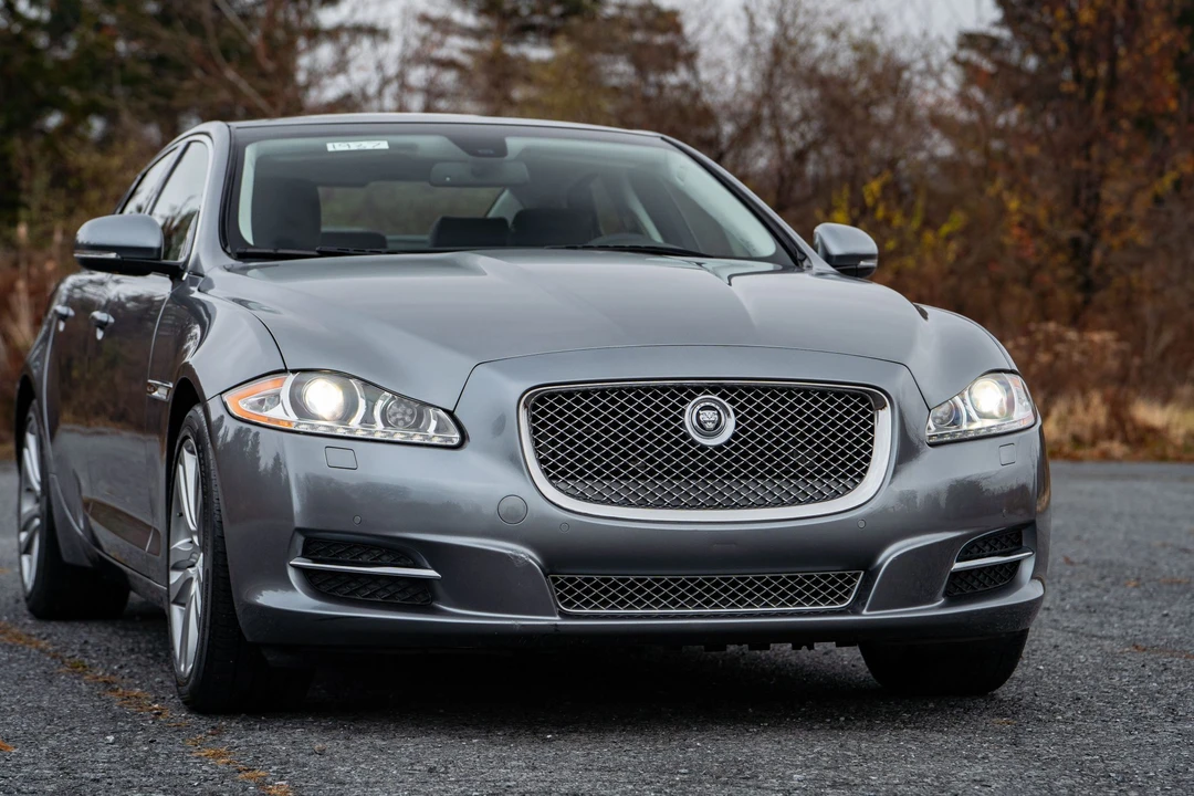 2011 Jaguar X351 XJ - Image 17 of 31