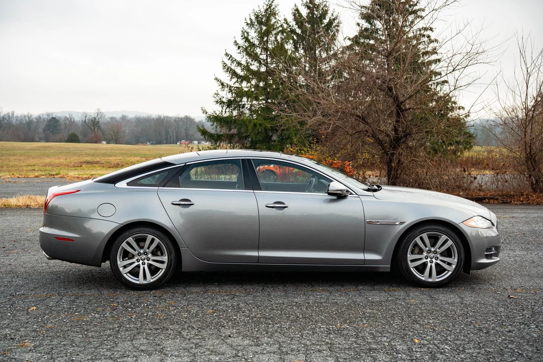 2011 Jaguar X351 XJ - Image 29 of 31