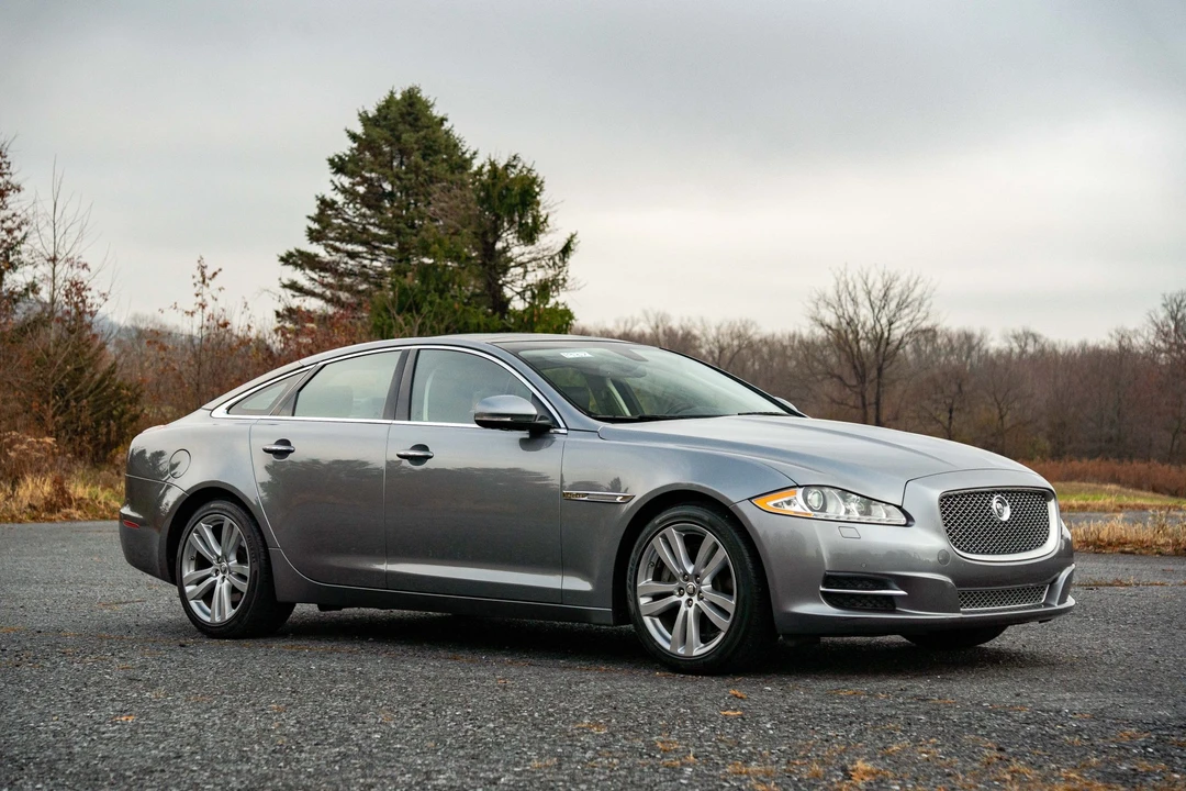 2011 Jaguar X351 XJ - Image 25 of 31