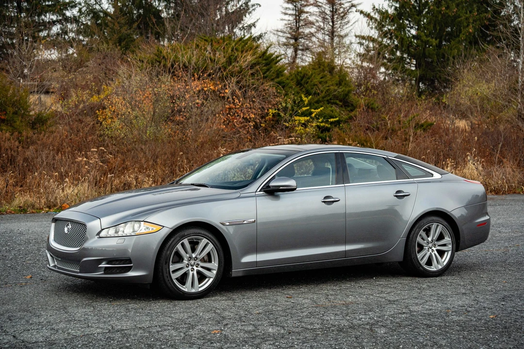2011 Jaguar X351 XJ - Image 2 of 31