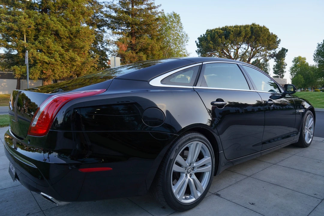 2011 Jaguar X351 XJ - Image 21 of 31