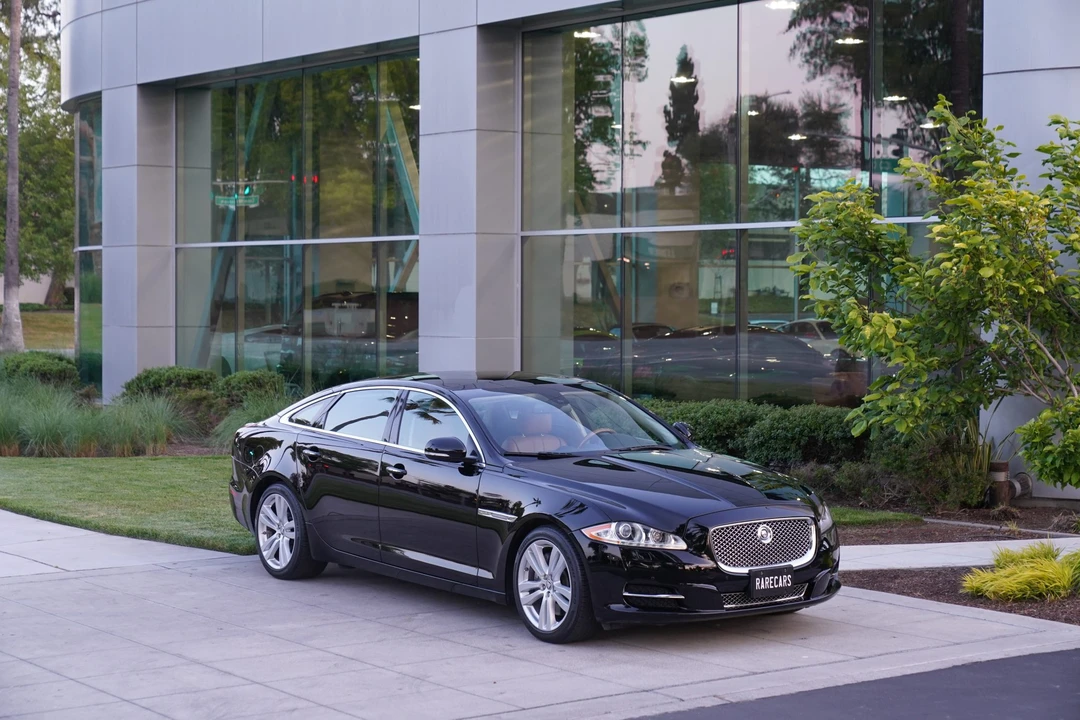 2011 Jaguar X351 XJ - Image 17 of 31