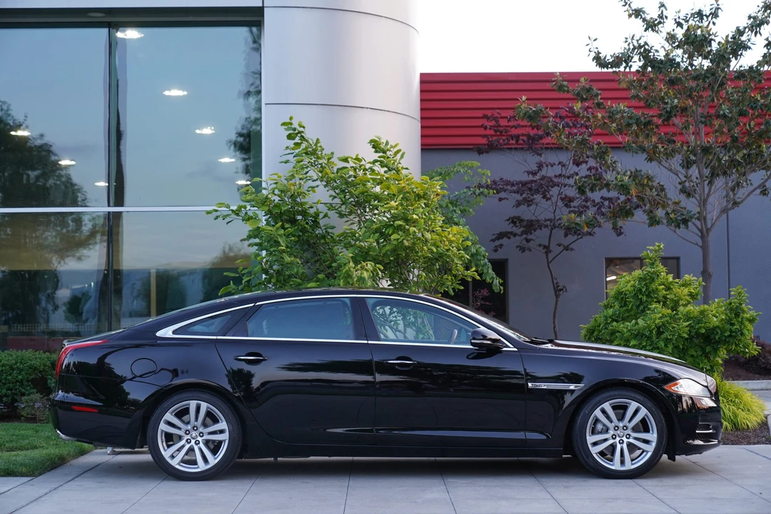 2011 Jaguar X351 XJ - Image 19 of 31