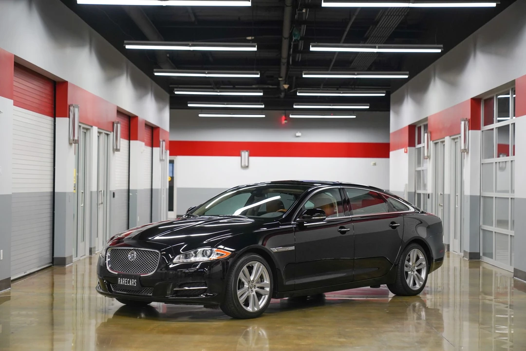 2011 Jaguar X351 XJ - Image 2 of 31