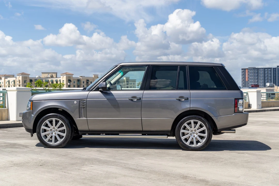 2011 Land Rover Range Rover L322 - Image 8 of 31