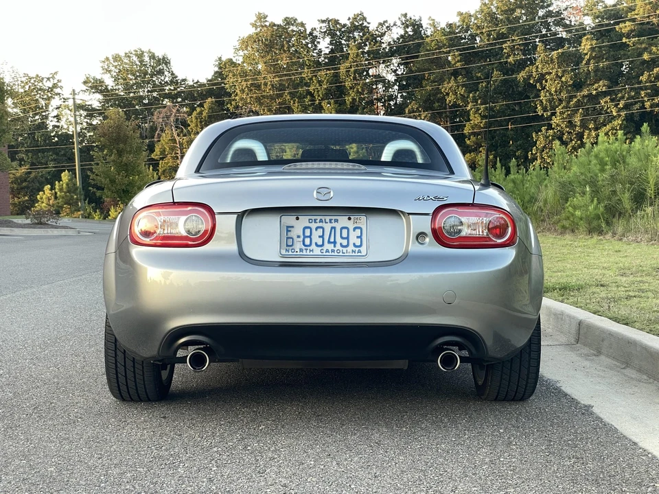 2011 Mazda NC MX-5 Miata - Image 16 of 31