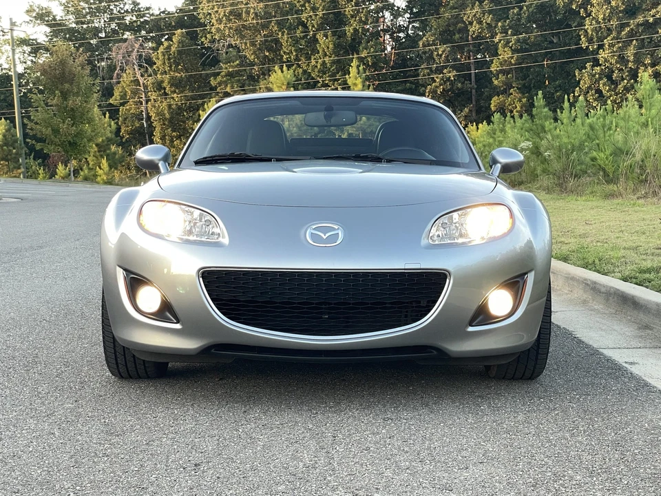 2011 Mazda NC MX-5 Miata - Image 19 of 31