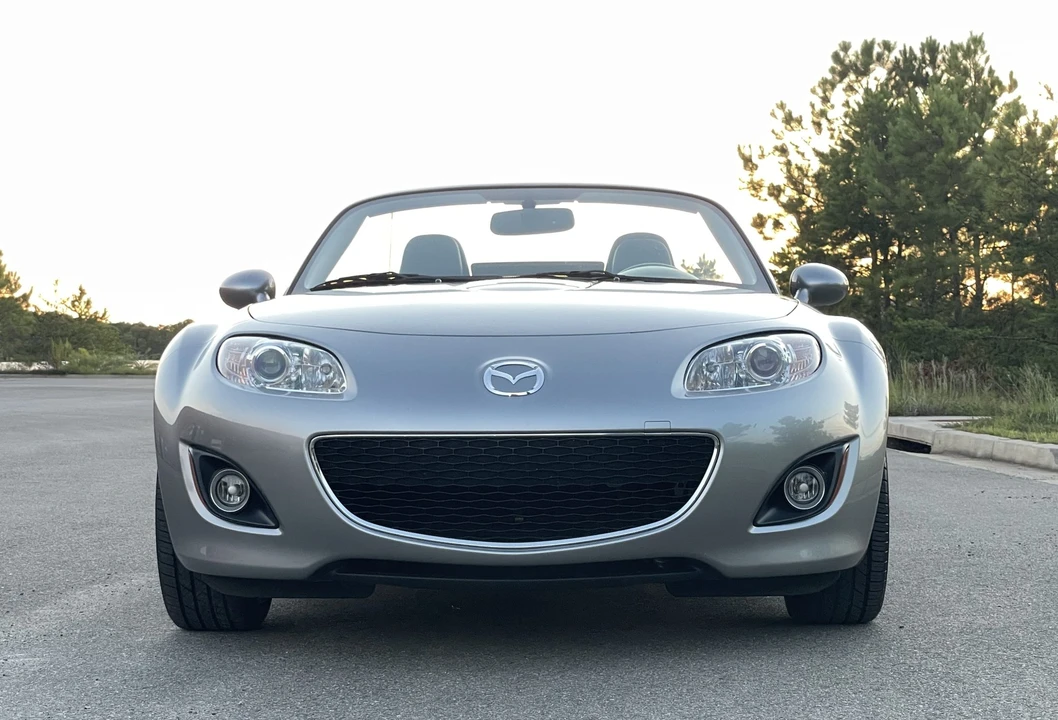 2011 Mazda NC MX-5 Miata - Image 5 of 31