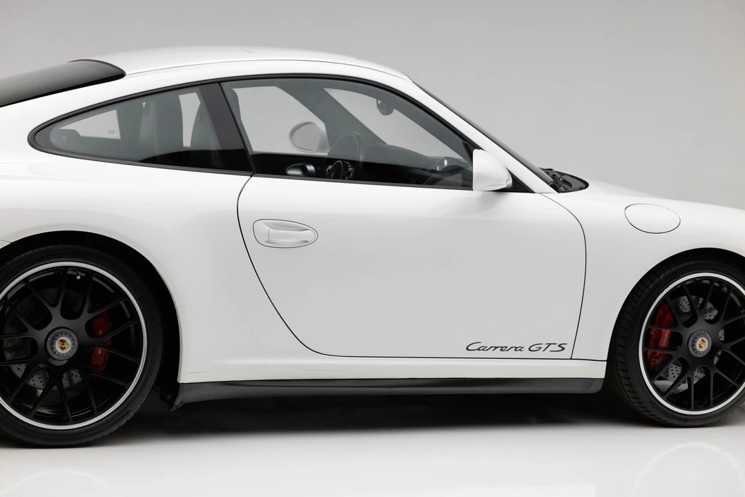 2011 Porsche 997 Carrera S - Image 25 of 31