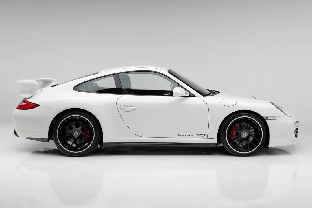 2011 Porsche 997 Carrera S - Image 5 of 31