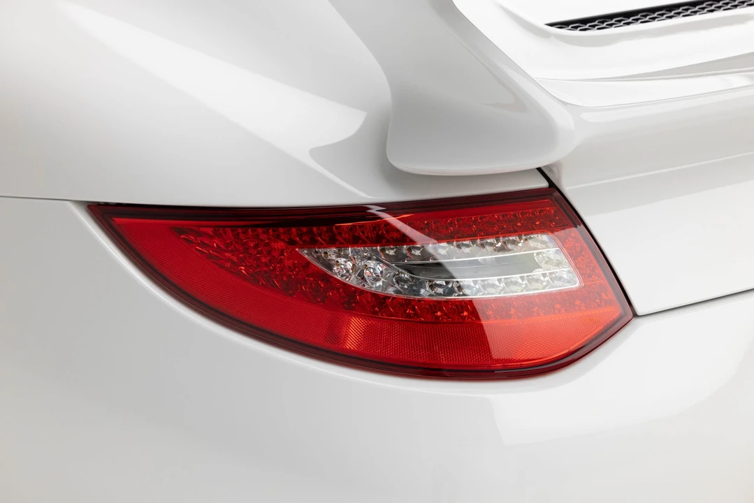2011 Porsche 997 Carrera S - Image 19 of 31