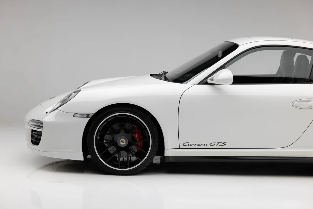2011 Porsche 997 Carrera S - Image 28 of 31