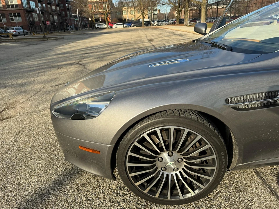 2012 Aston Martin Rapide - Image 17 of 31