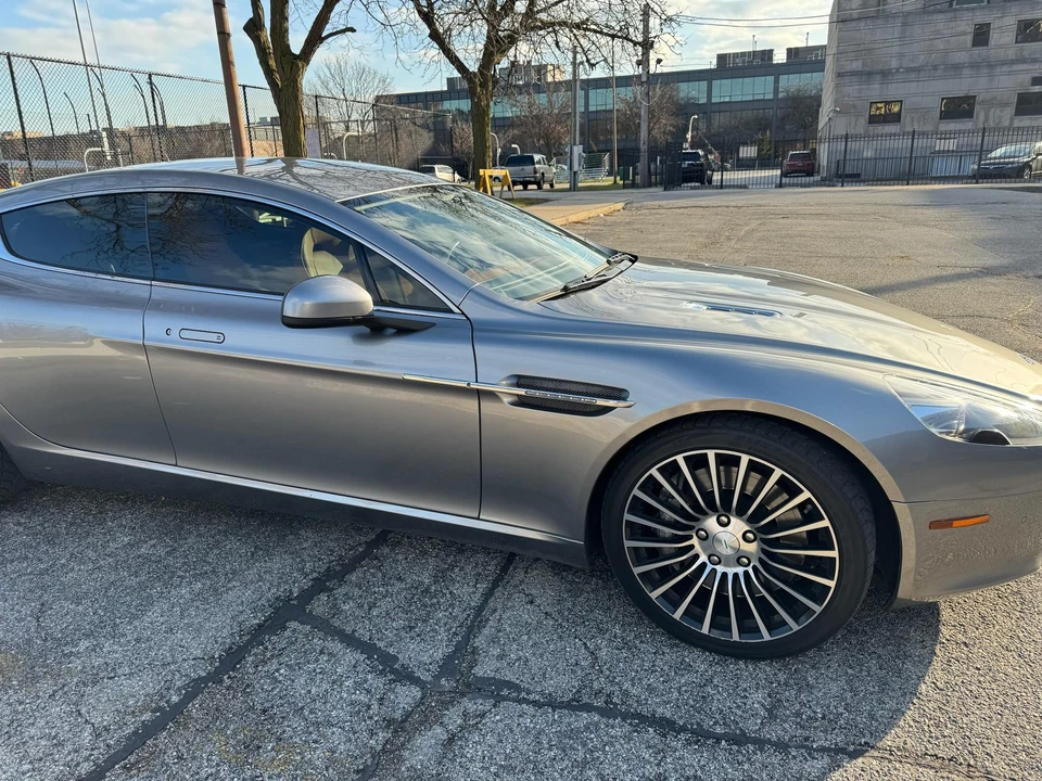 2012 Aston Martin Rapide - Image 15 of 31