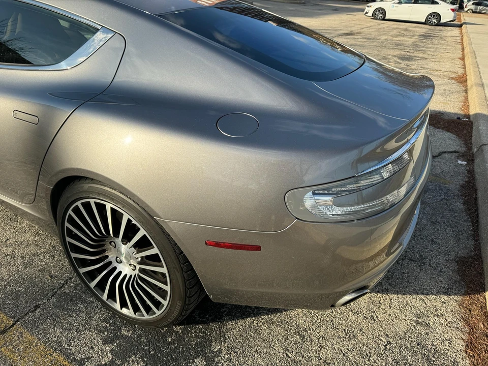 2012 Aston Martin Rapide - Image 26 of 31