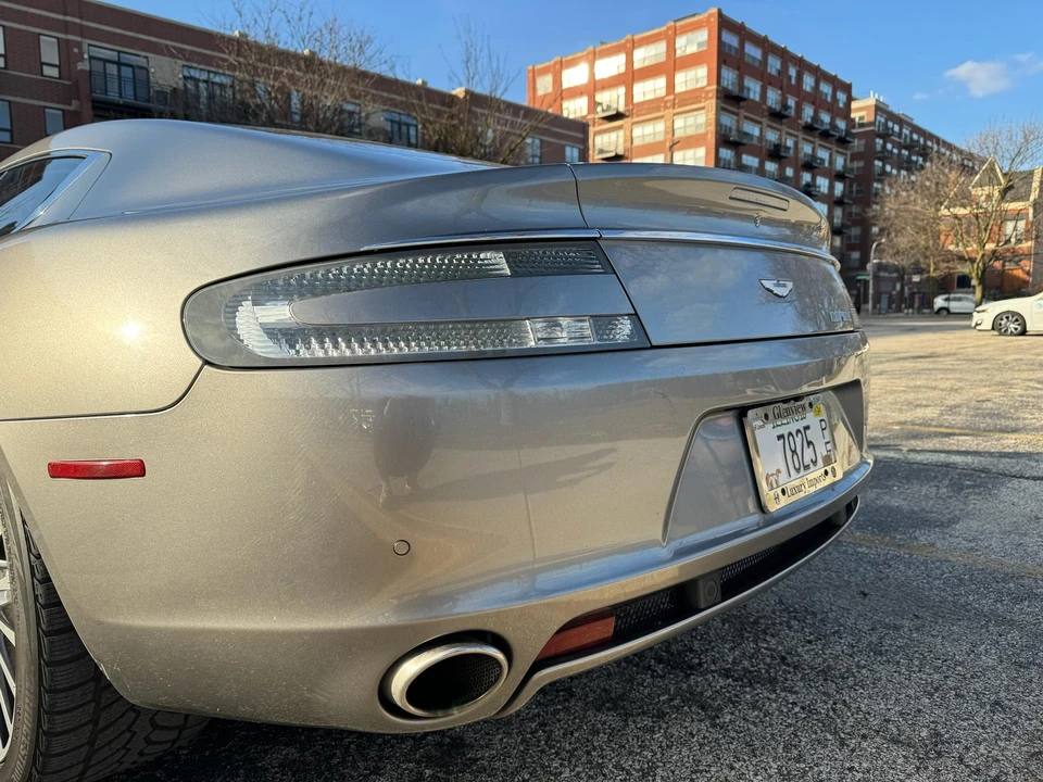 2012 Aston Martin Rapide - Image 27 of 31