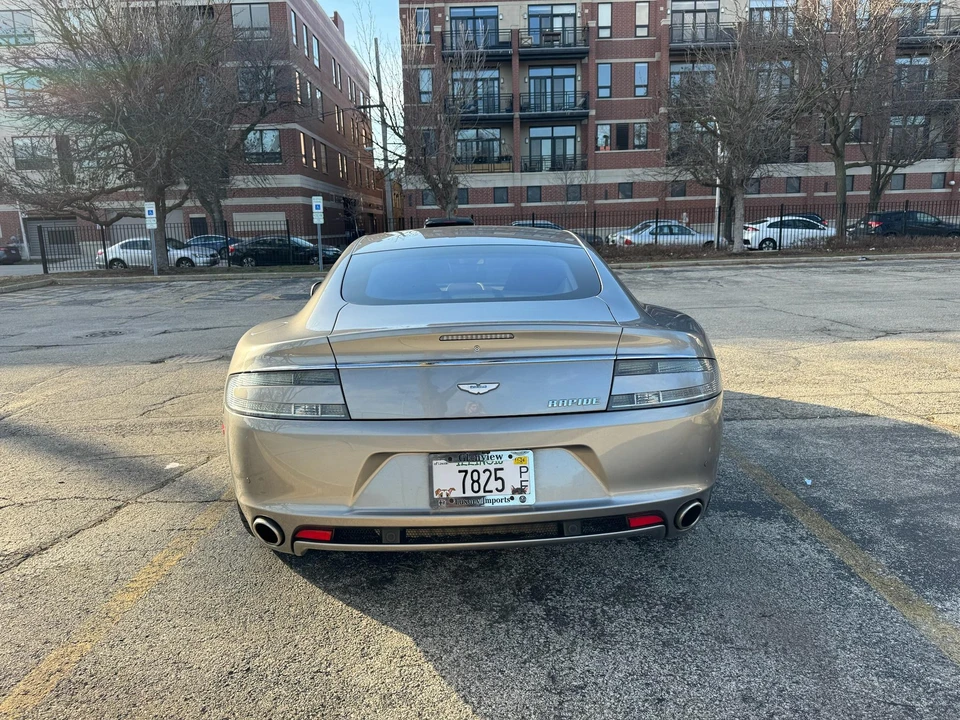 2012 Aston Martin Rapide - Image 10 of 31