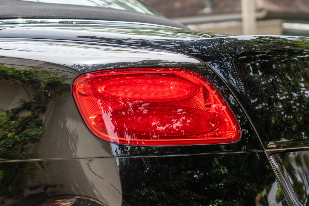 2012 Bentley Continental GTC - Image 28 of 31