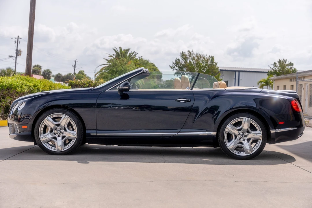 2012 Bentley Continental GTC - Image 9 of 31