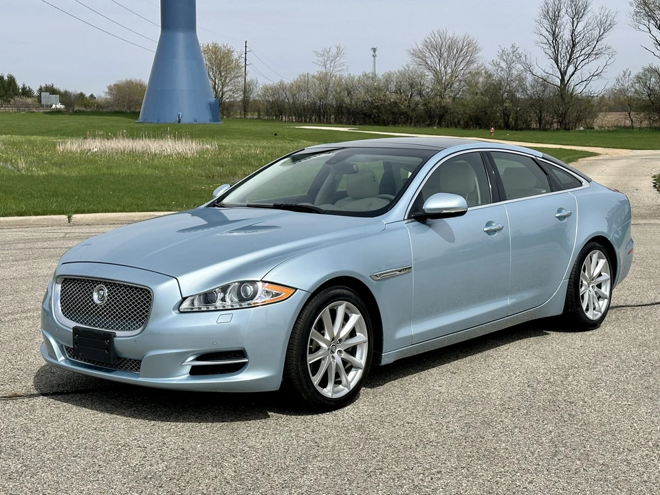 2012 Jaguar X351 XJ - Image 3 of 31