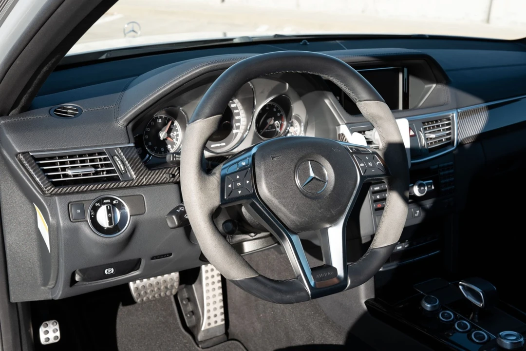 2012 Mercedes-Benz W212 E 63 AMG - Image 5 of 7