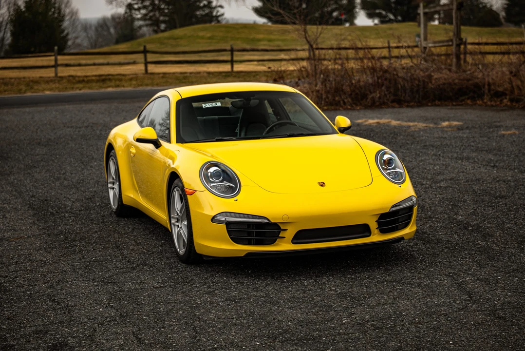 2012 Porsche 991 Carrera - Image 24 of 31