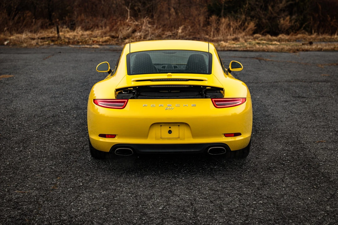 2012 Porsche 991 Carrera - Image 28 of 31
