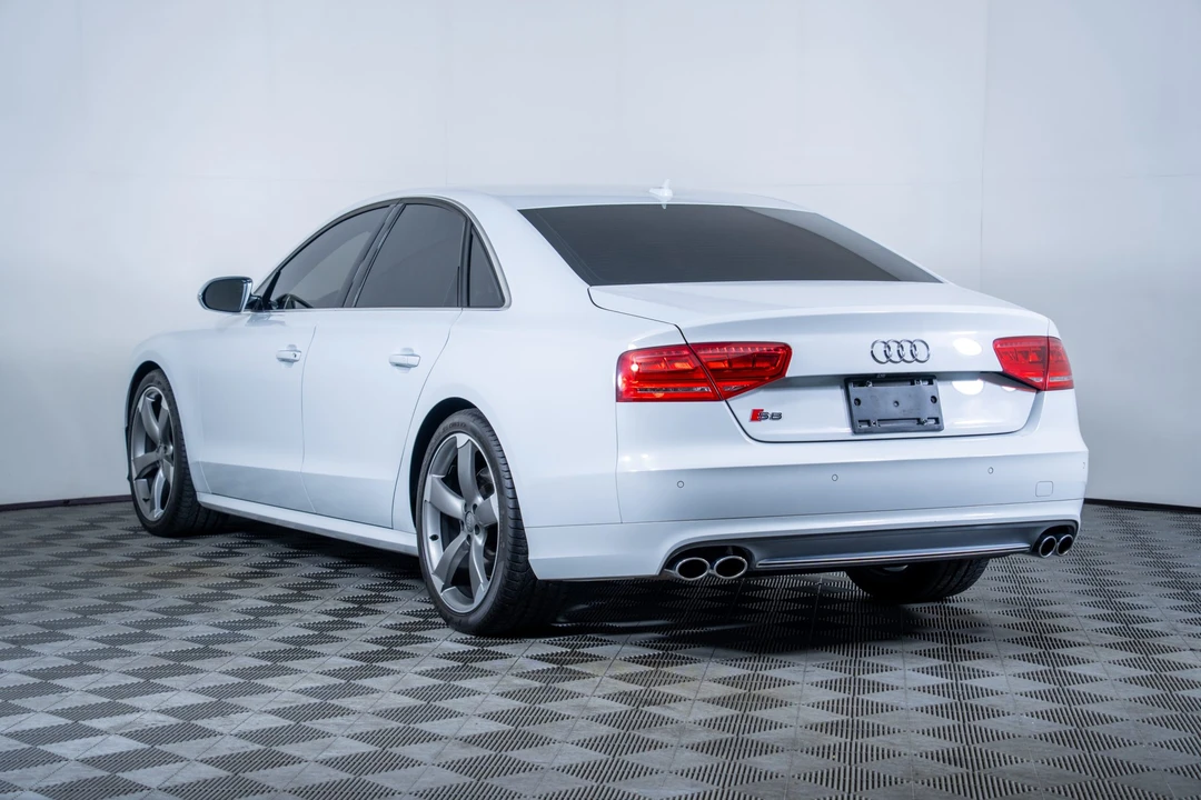 2013 Audi D4 S8 - Image 27 of 31