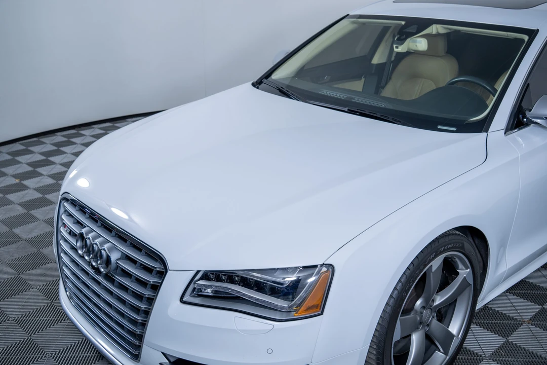 2013 Audi D4 S8 - Image 31 of 31