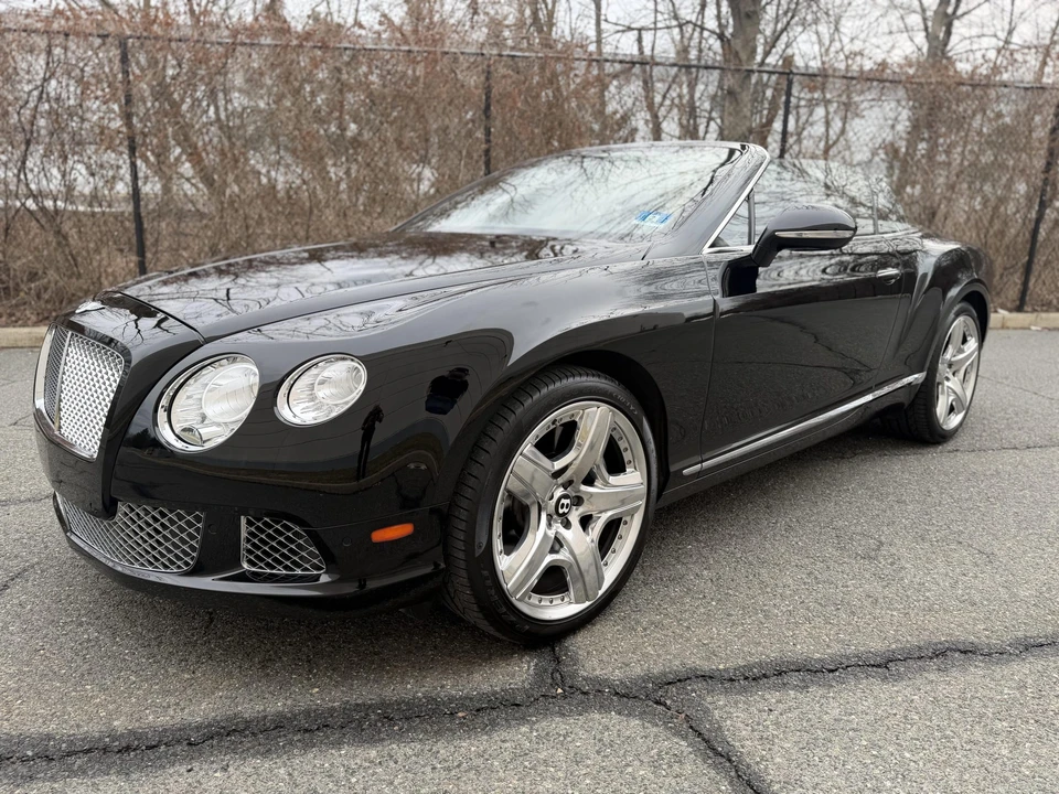 2013 Bentley Continental GTC - Image 2 of 31