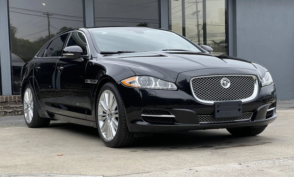 2013 Jaguar X351 XJ - Image 3 of 31